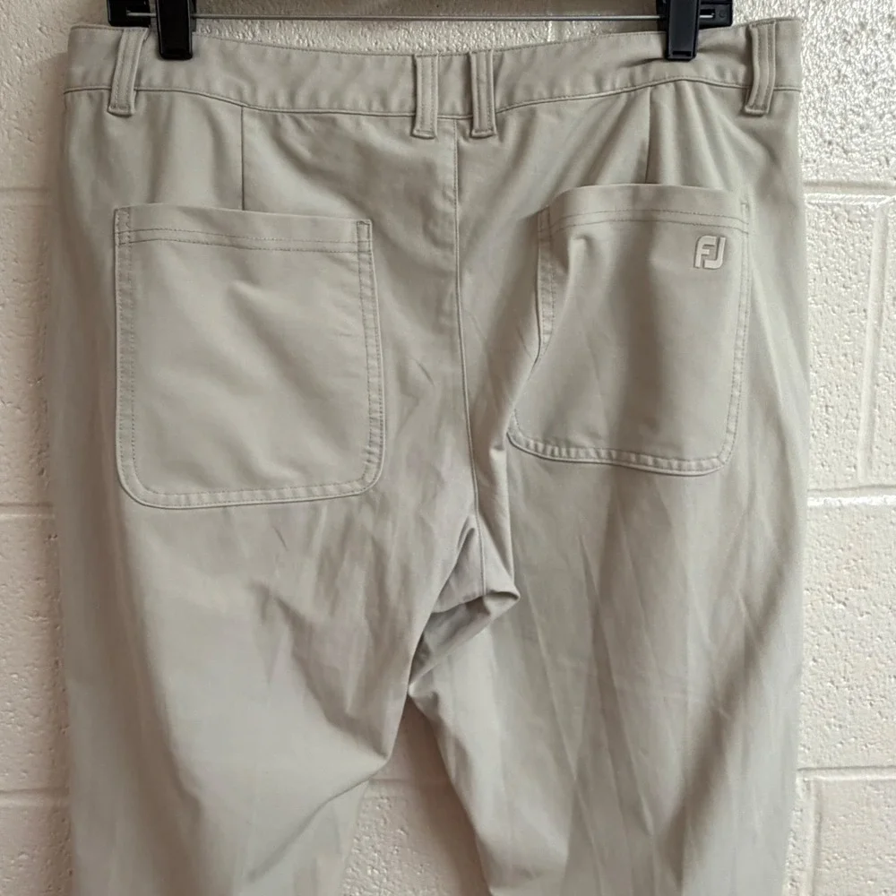 FootJoy Mens Performance Tapered Golf Pants 34x29 Stone Khaki Stretch Athletic